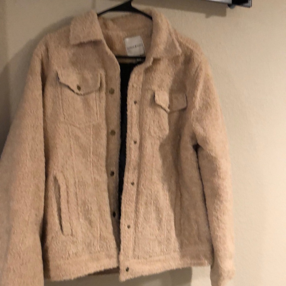 Thread and supply Sherpa jacket